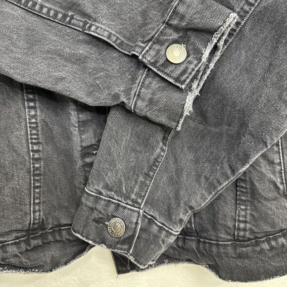 Forever 21 Women’s Denim Jean Jacket Black Trucker size Large - Picture 6 of 7